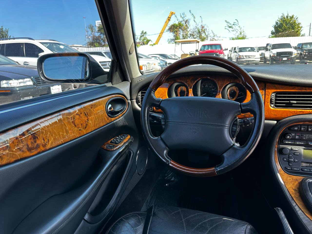 Used 2003 Jaguar XJ8 RWD image 57