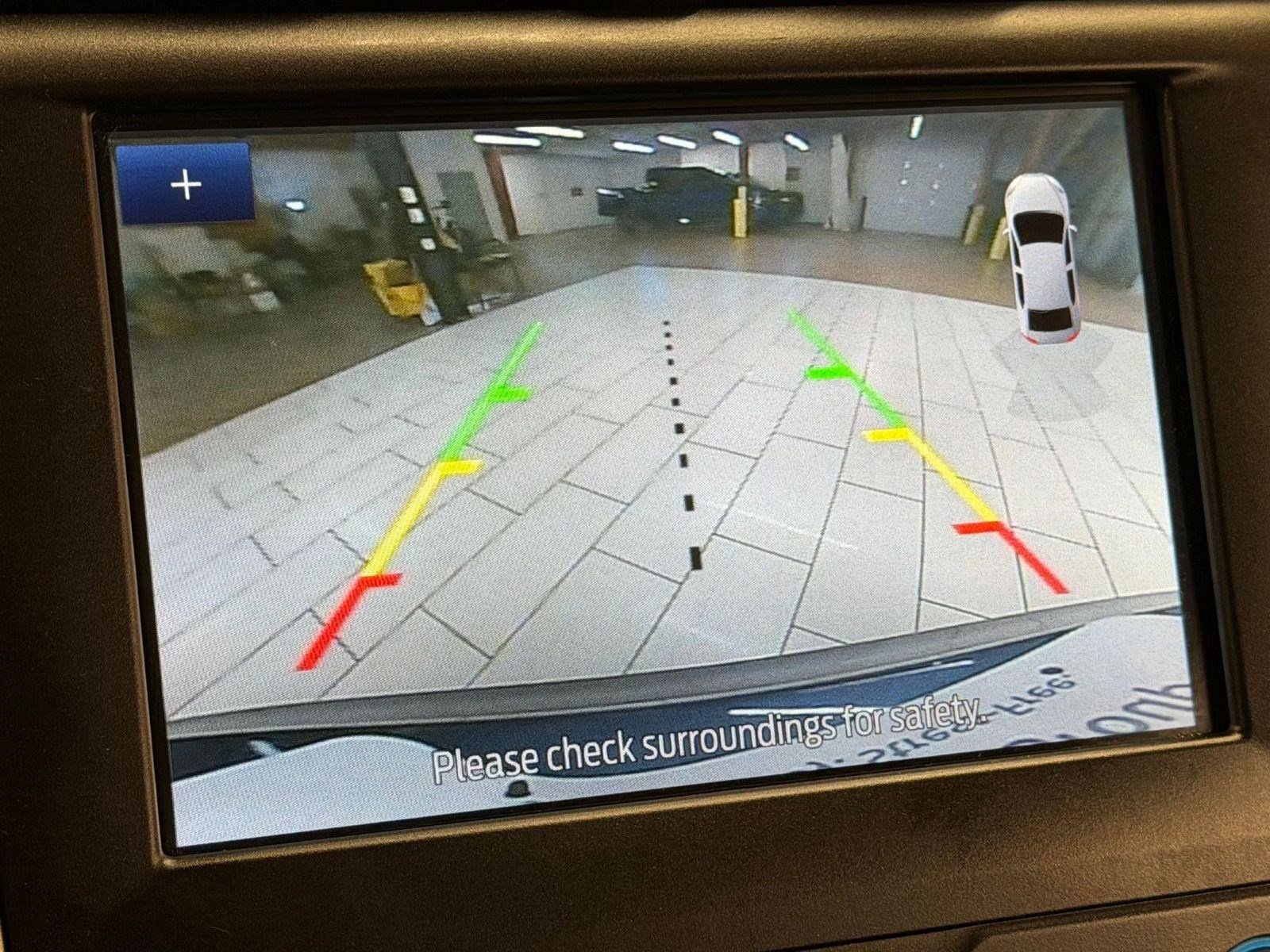 Used 2019 Ford Fusion SE FWD image 27