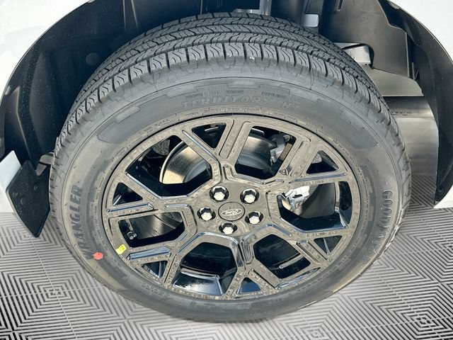 New 2026 Ford Maverick Lobo AWD/4WD image 18