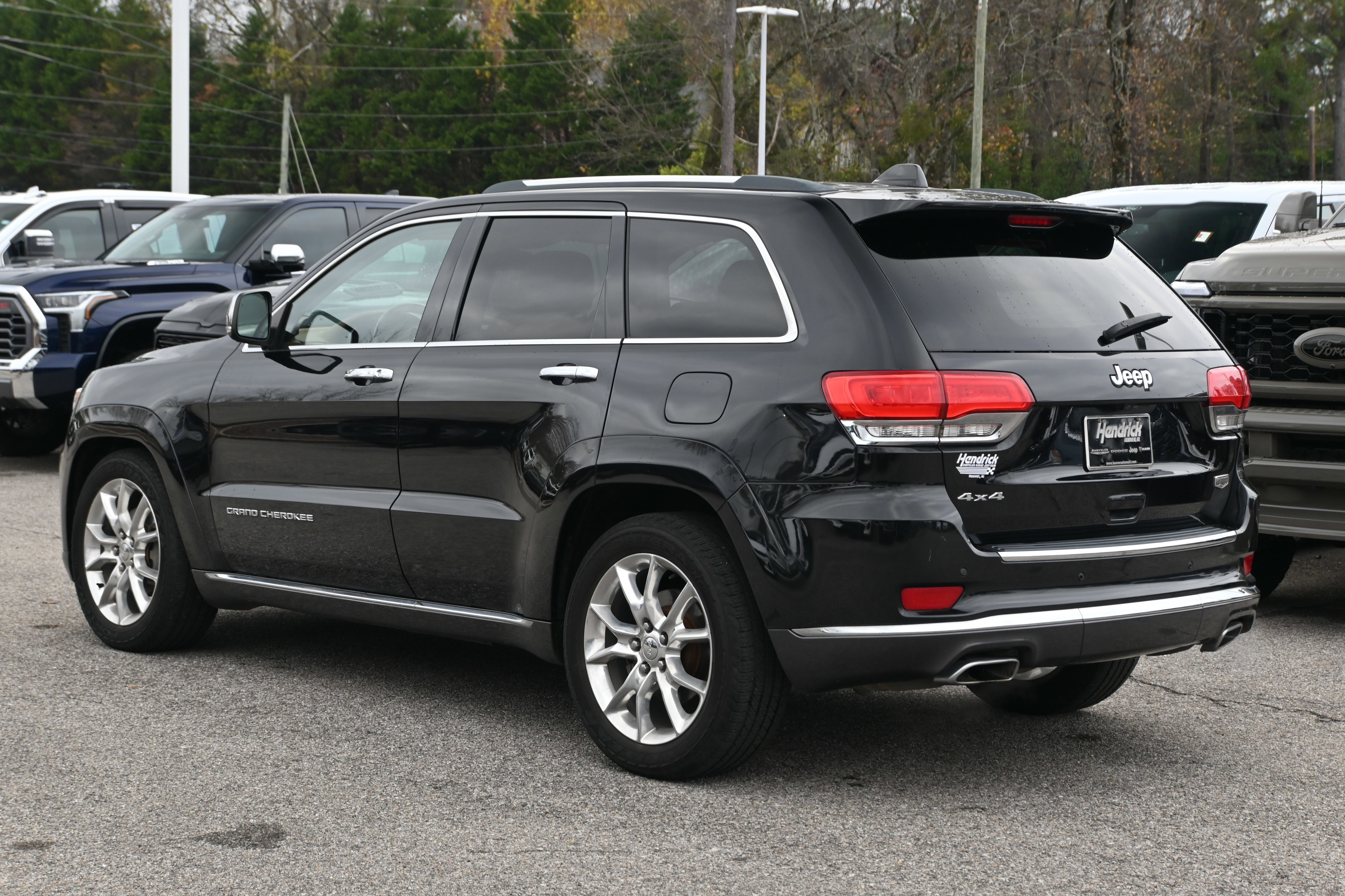 Used 2015 Jeep Grand Cherokee Summit image 12