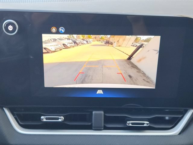 Used 2026 Chevrolet Equinox LT FWD image 6