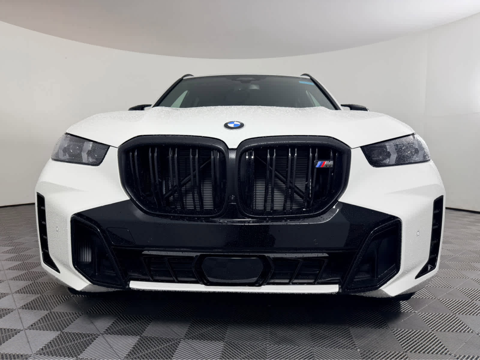 New 2026 BMW X5 M60i AWD/4WD image 8