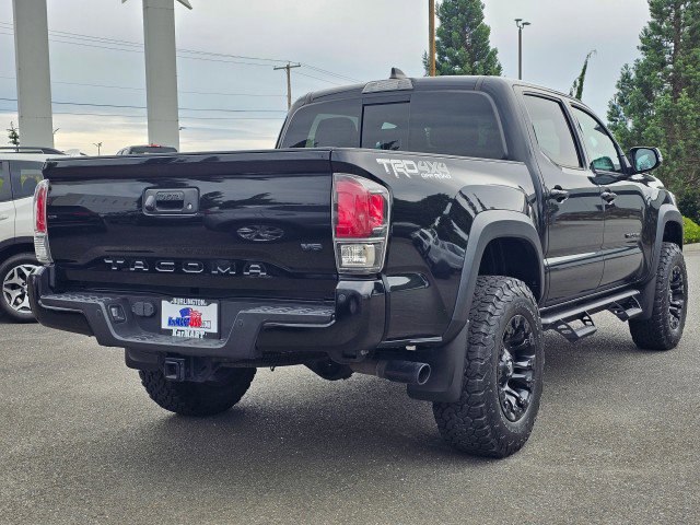 Used 2021 Toyota Tacoma TRD Off-Road w/ Technology Package AWD/4WD image 3