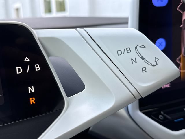 Used 2021 Volkswagen ID.4 1st Edition RWD image 40