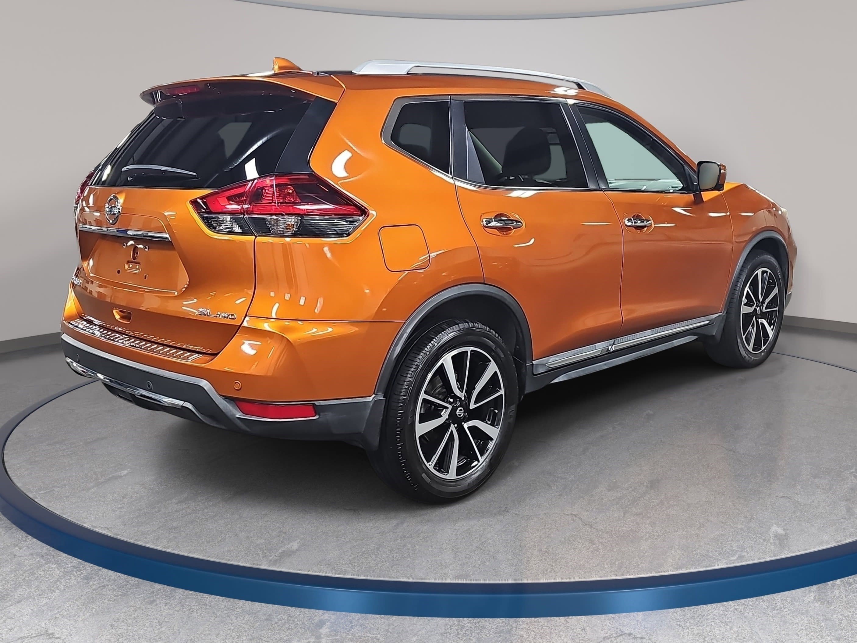 Used 2019 Nissan Rogue SL image 5