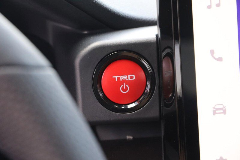 New 2025 Toyota Tacoma TRD Off-Road image 15