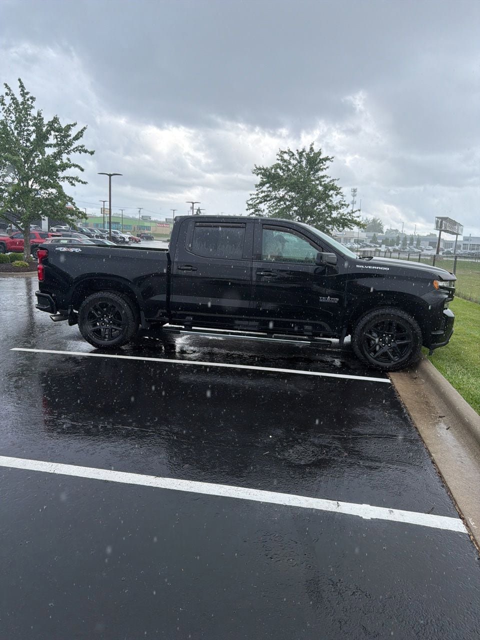 Used 2020 Chevrolet Silverado 1500 RST w/ Texas Edition AWD/4WD image 5