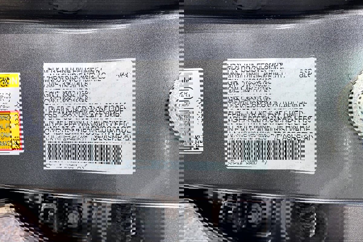 Used 2023 Acura Integra image 27