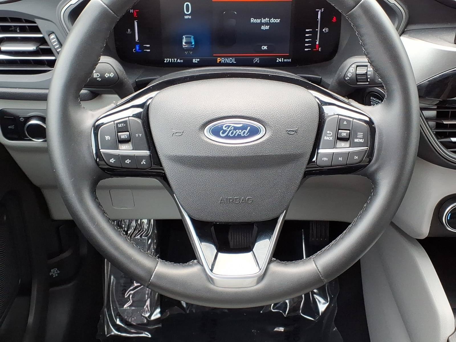 Used 2023 Ford Escape Active AWD/4WD image 17