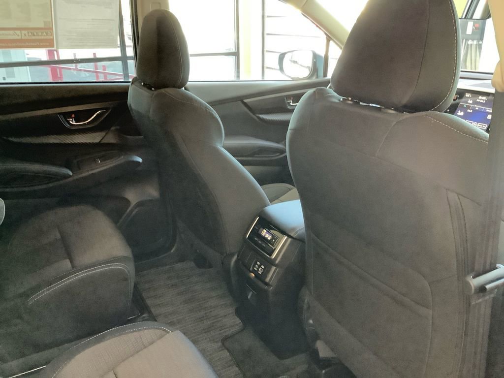 Used 2025 Subaru Ascent Premium image 17
