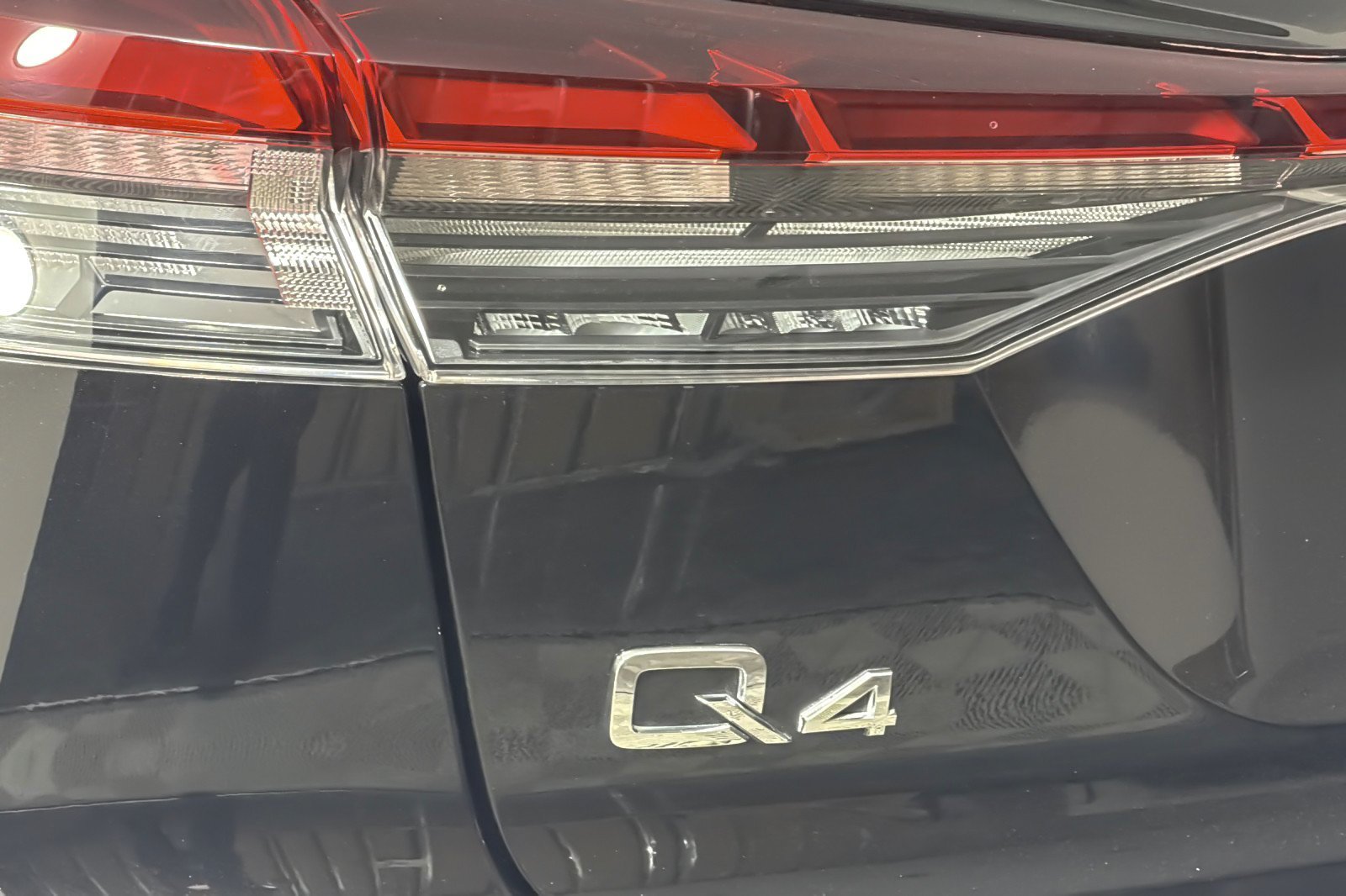 Certified 2023 Audi Q4 e-tron Premium Plus w/ Premium Plus RWD image 26