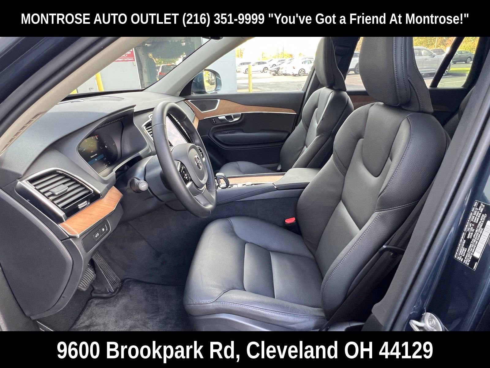 New 2025 Volvo XC90 T8 Plus w/ Protection Package Premier image 13