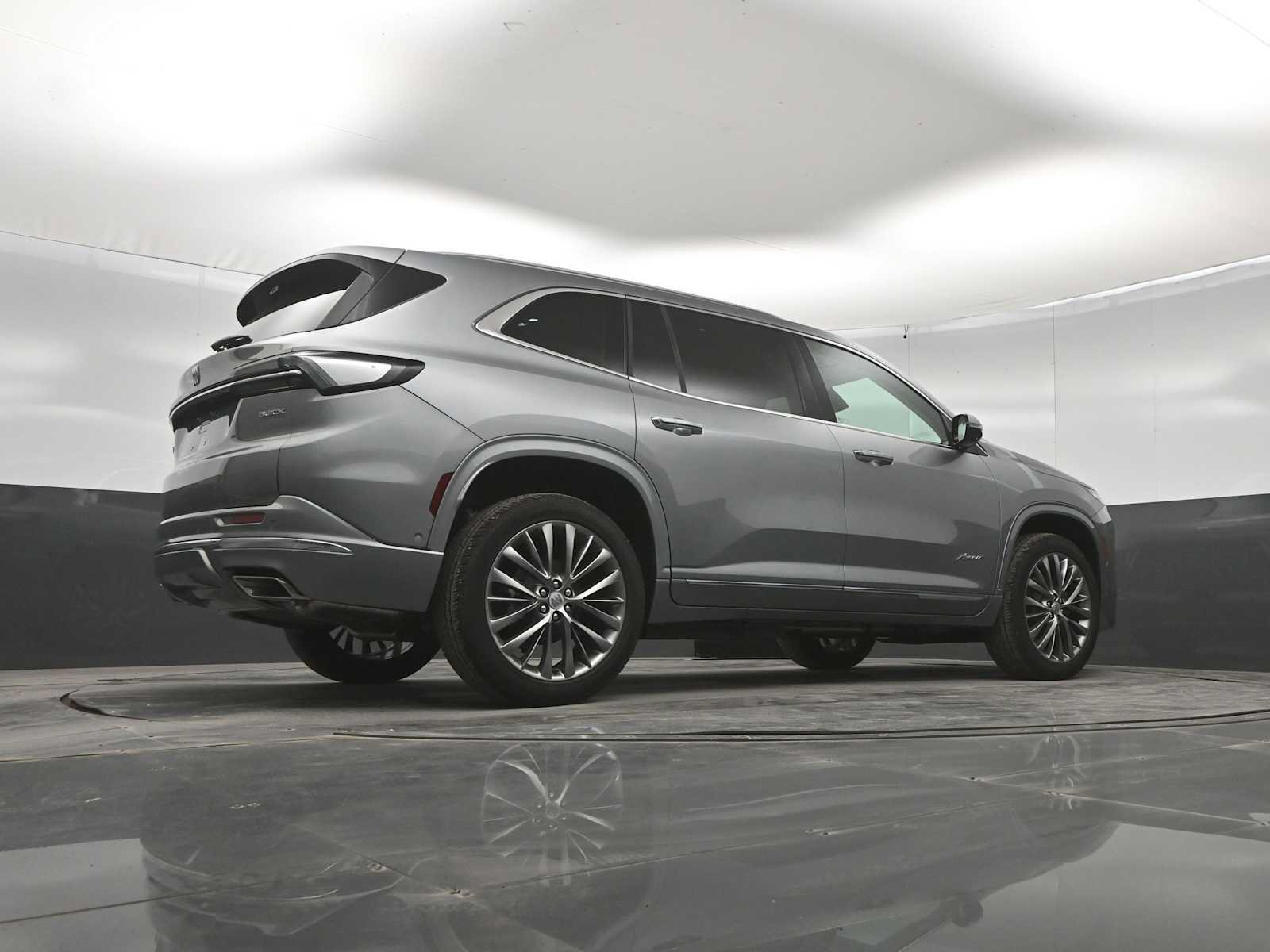 New 2026 Buick Enclave Avenir w/ Super Cruise Package AWD/4WD image 37