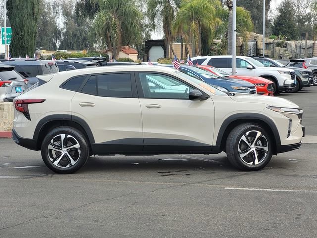 New 2026 Chevrolet Trax RS w/ Driver Confidence Package image 3