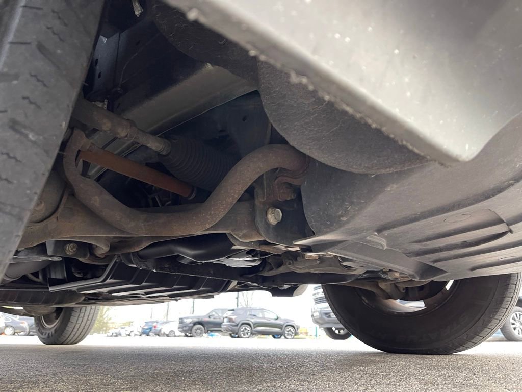 Used 2011 Jeep Grand Cherokee Laredo image 13