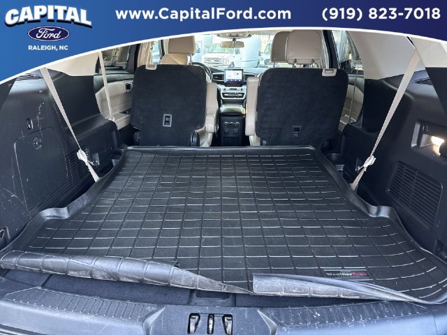 Used 2021 Ford Explorer XLT w/ Equipment Group 202A RWD image 16