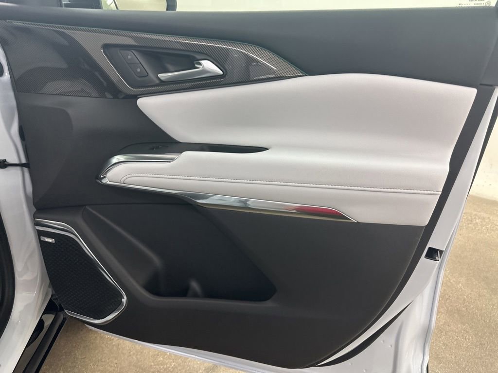 New 2026 Chevrolet Traverse High Country image 17