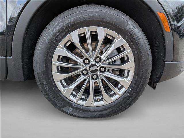 Used 2025 Cadillac XT4 Premium Luxury FWD image 23