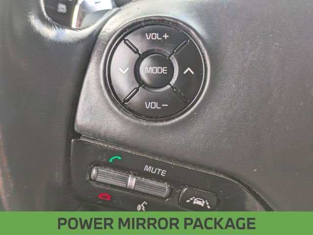 Used 2017 Kia K900 Luxury w/ VIP Plus Package image 20