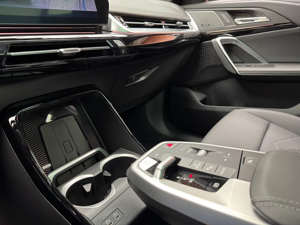 New 2026 BMW X2 xDrive28i w/ Technology Package image 18