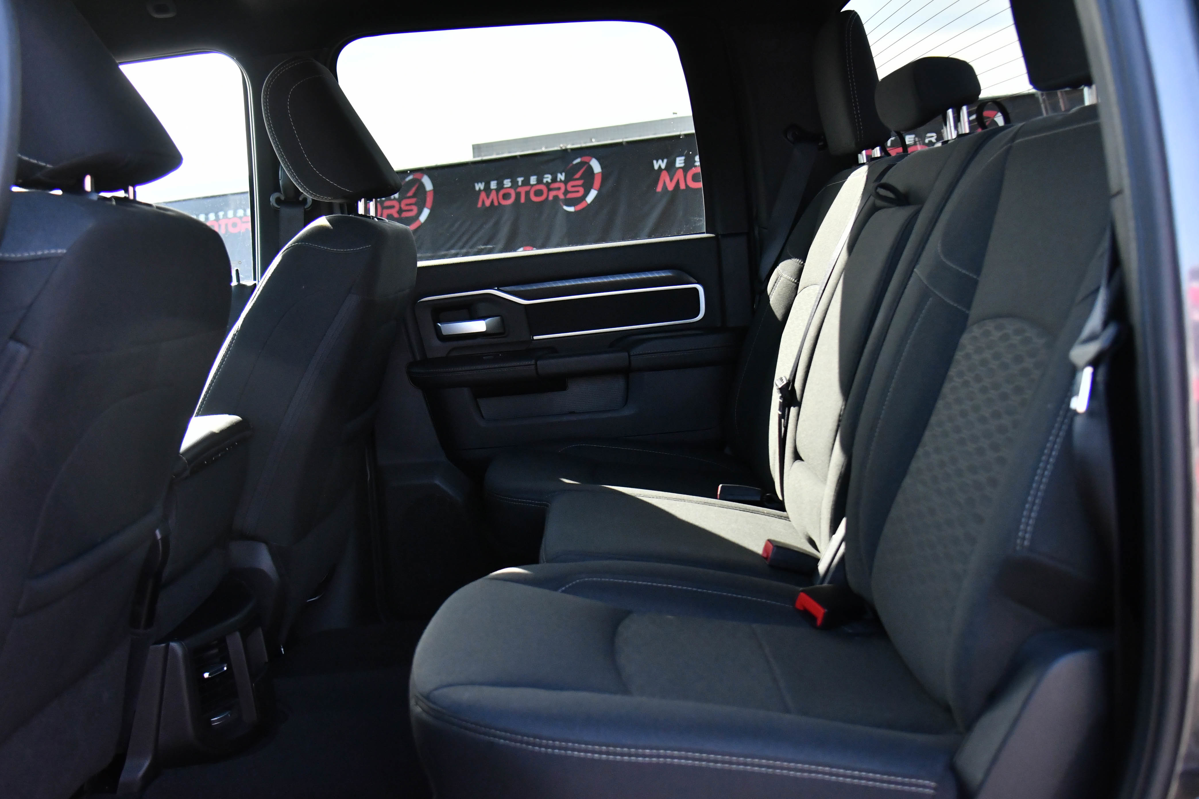 Used 2025 RAM 2500 Big Horn image 36