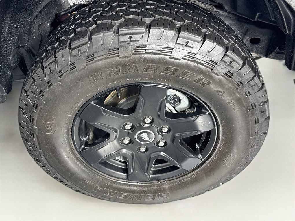 Used 2022 Ford Bronco Black Diamond image 36