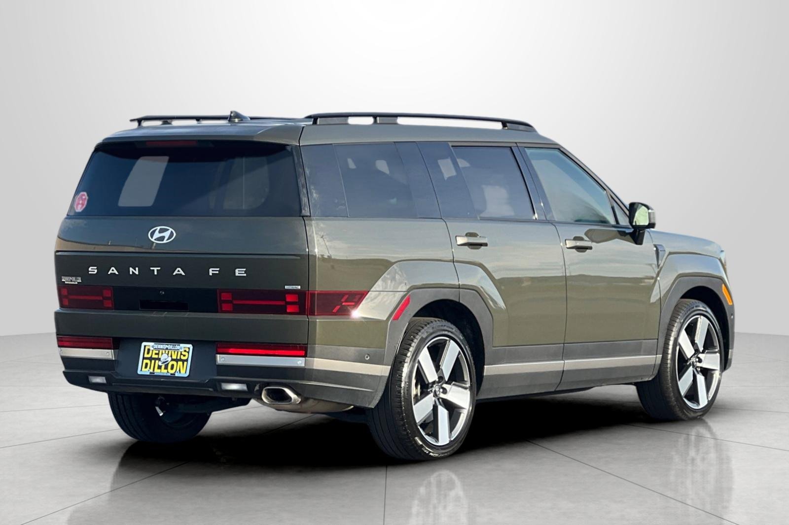 Used 2024 Hyundai Santa Fe Limited image 5