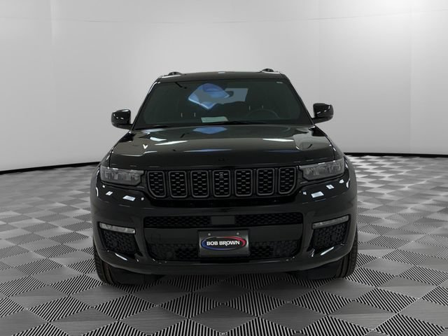 Used 2024 Jeep Grand Cherokee L Summit w/ High Altitude Package AWD/4WD image 8