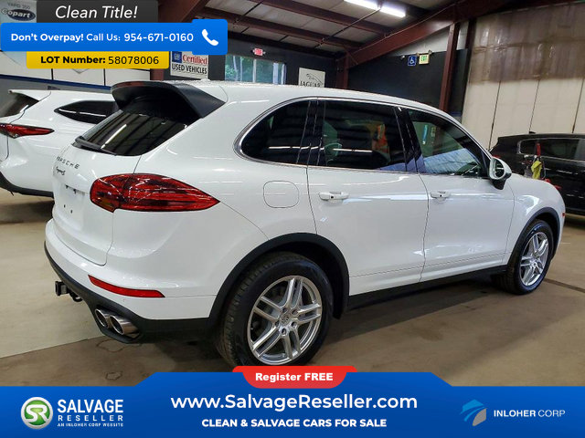 Used 2015 Porsche Cayenne S AWD/4WD image 4