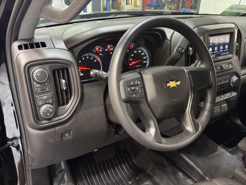 New 2026 Chevrolet Silverado 1500 W/T w/ WT Value Package AWD/4WD image 14