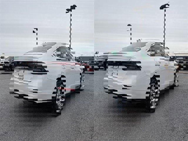 New 2025 Honda Accord LX image 5