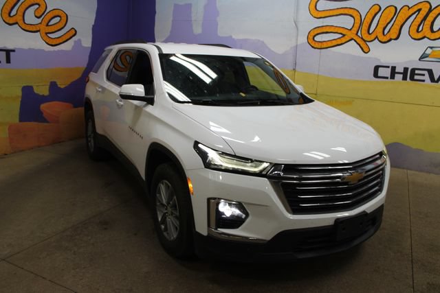 Used 2022 Chevrolet Traverse LT w/ LPO, Floor Liner Package AWD/4WD image 2