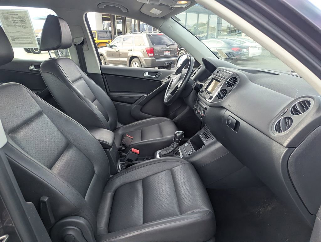Used 2016 Volkswagen Tiguan S AWD/4WD image 34
