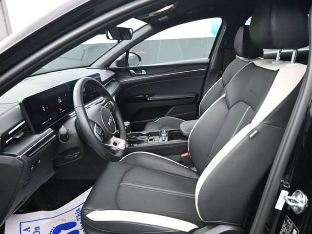 Used 2025 Kia K5 GT-Line image 11