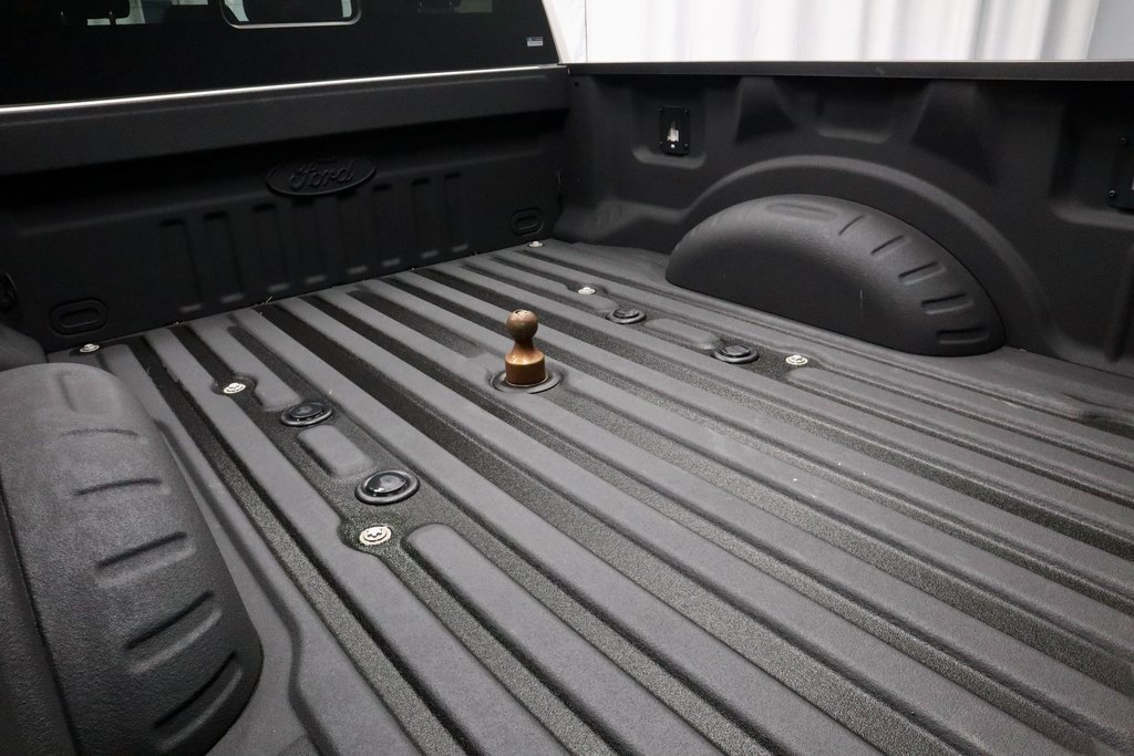 Used 2019 Ford F350 Lariat w/ Lariat Ultimate Package image 16