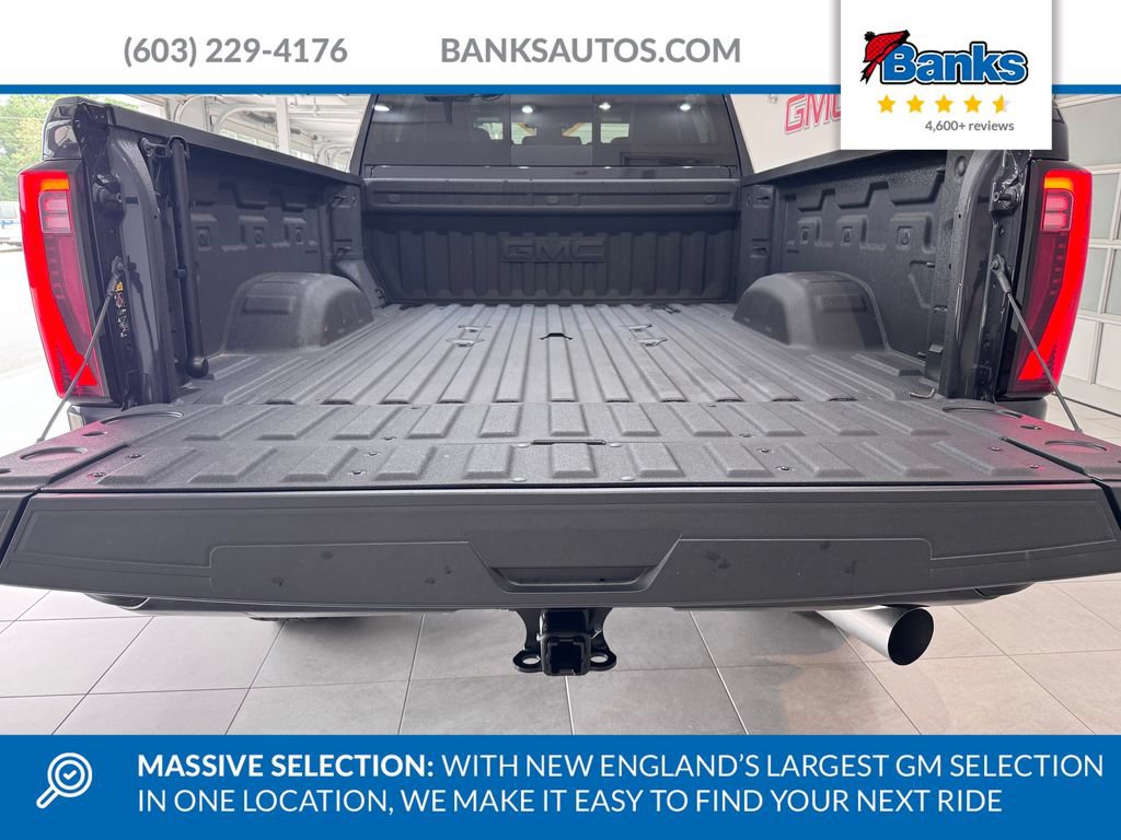 Certified 2025 GMC Sierra 2500 Denali Ultimate AWD/4WD image 8