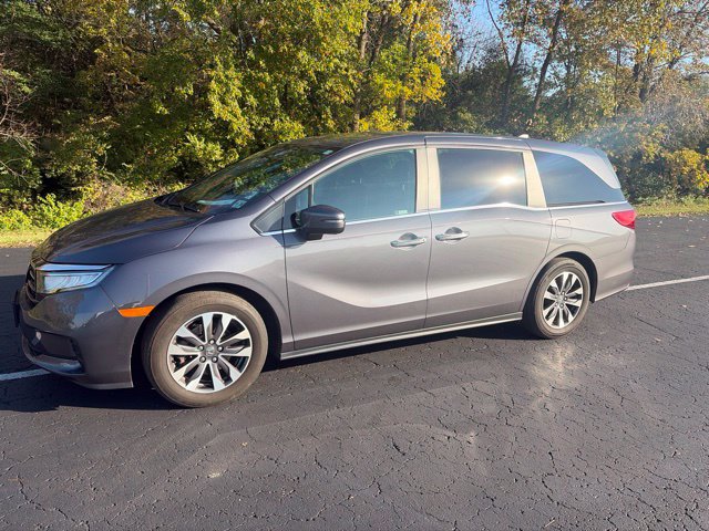 Used 2024 Honda Odyssey EX-L image 2
