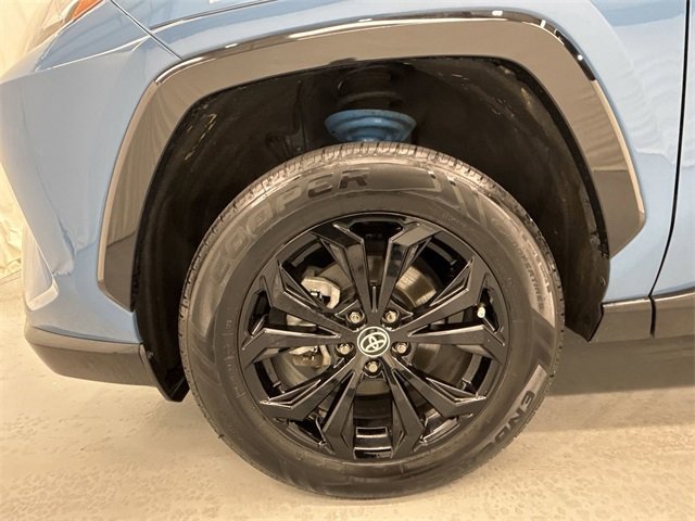 Used 2022 Toyota RAV4 XSE image 10