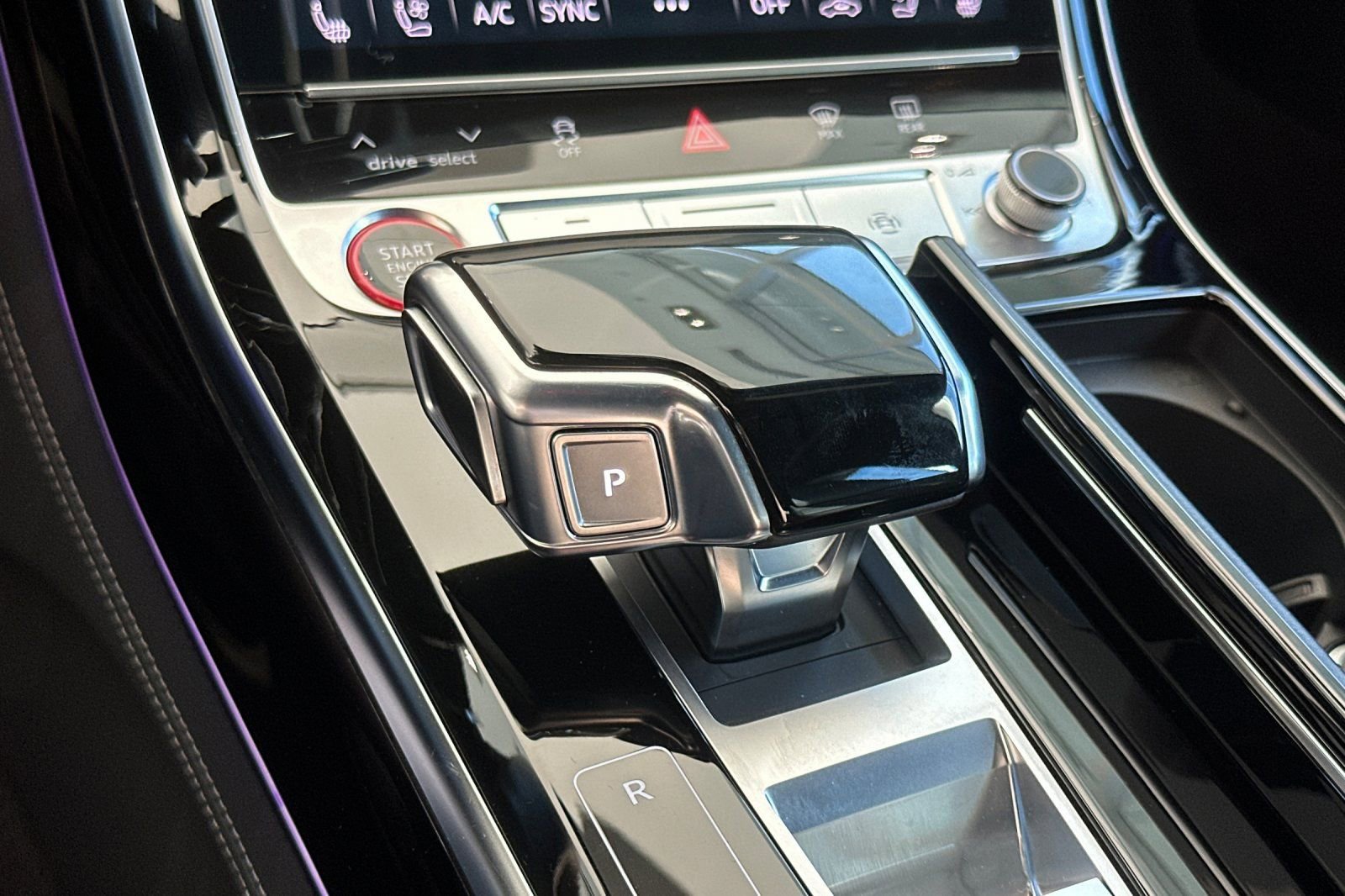 Used 2023 Audi S8 w/ S8 Comfort Plus Package image 31