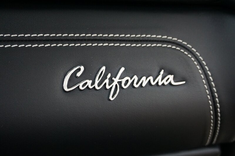 Used 2014 Ferrari California RWD image 39