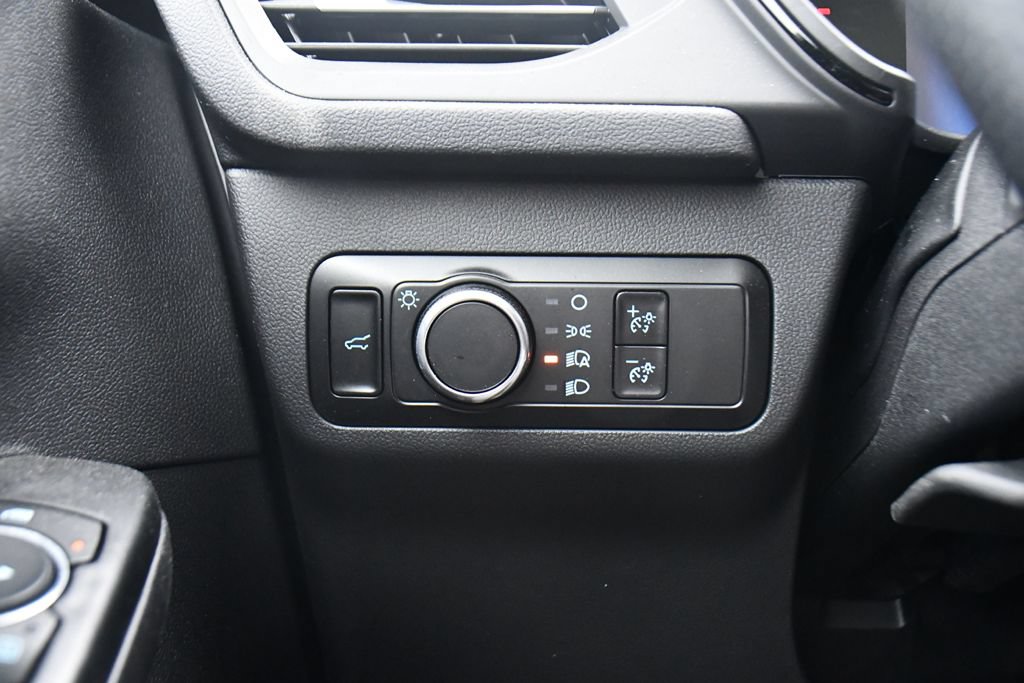 Used 2025 Ford Escape ST-Line w/ Tech Pack #1 AWD/4WD image 29
