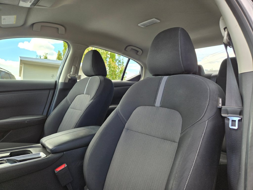 Used 2024 Nissan Sentra SV FWD image 21