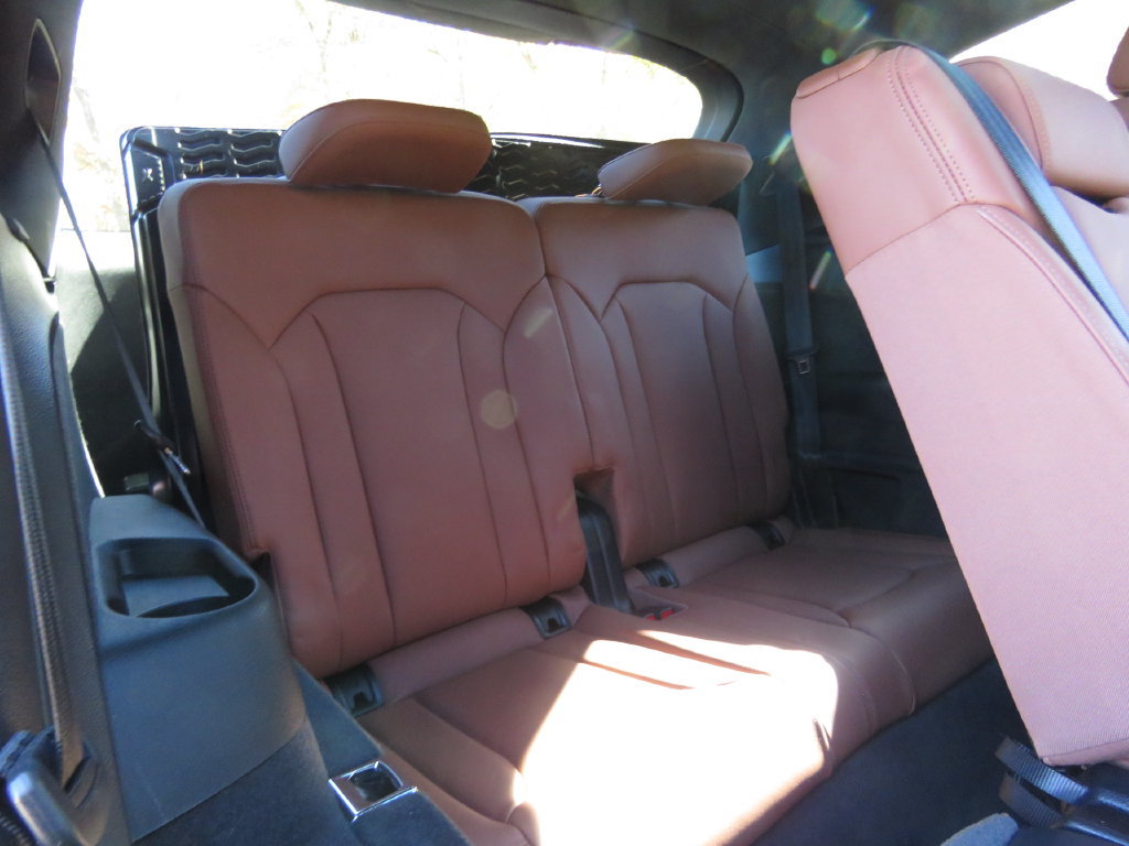 Used 2023 Audi Q7 3.0T Premium AWD/4WD image 17