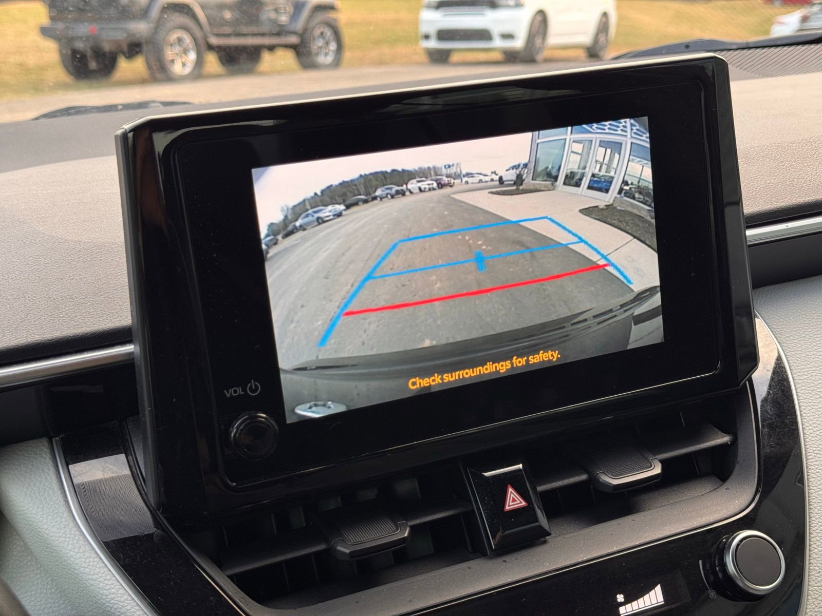 Used 2023 Toyota Corolla SE image 29