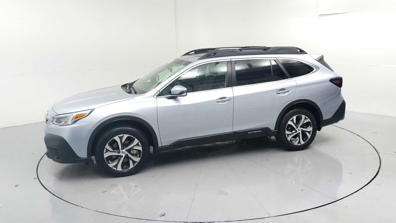 Certified 2022 Subaru Outback Limited XT w/ Popular Package #2 image 5