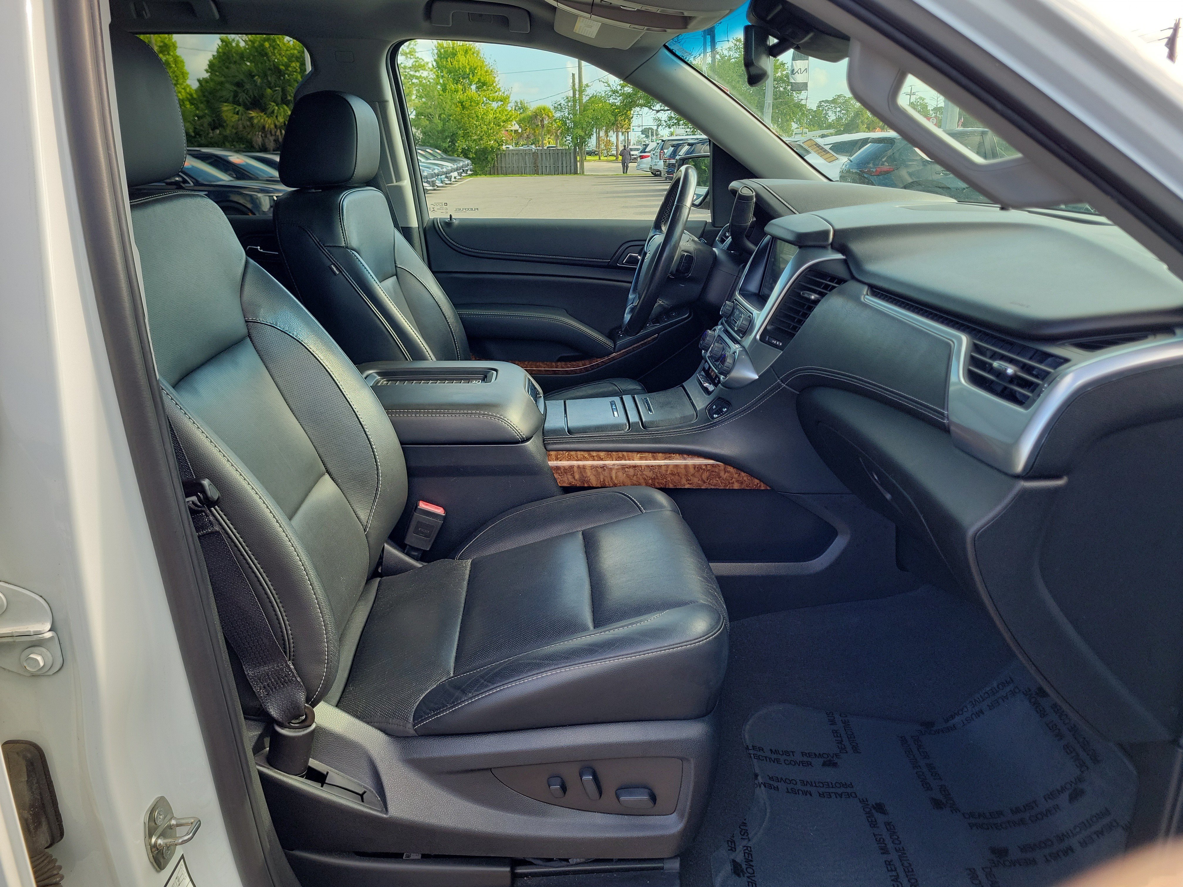 Used 2019 Chevrolet Tahoe Premier RWD image 7