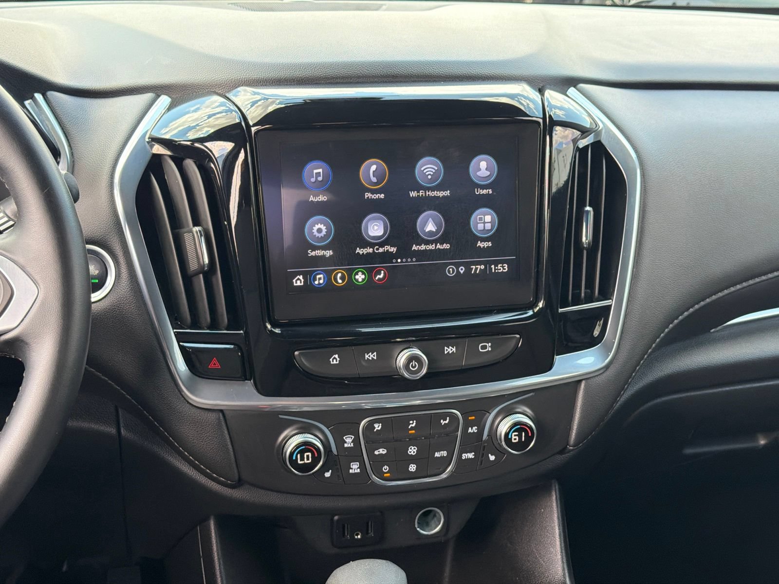 Used 2023 Chevrolet Traverse LT FWD image 21