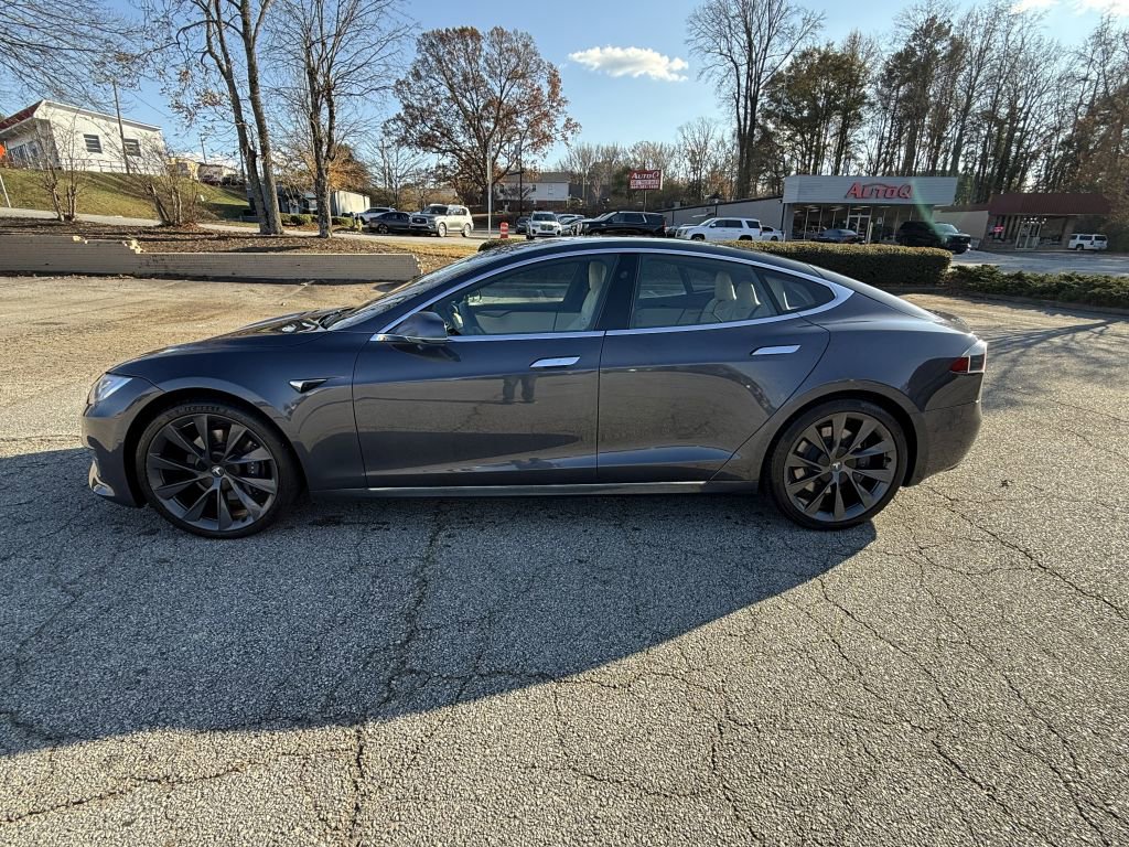 Used 2020 Tesla Model S Long Range Plus image 2