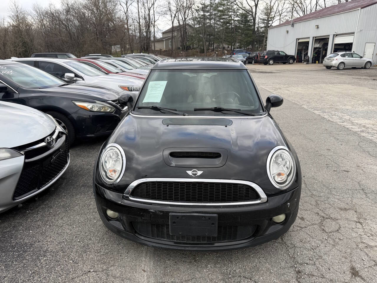 Used 2009 MINI Cooper Clubman John Cooper Works FWD image 4