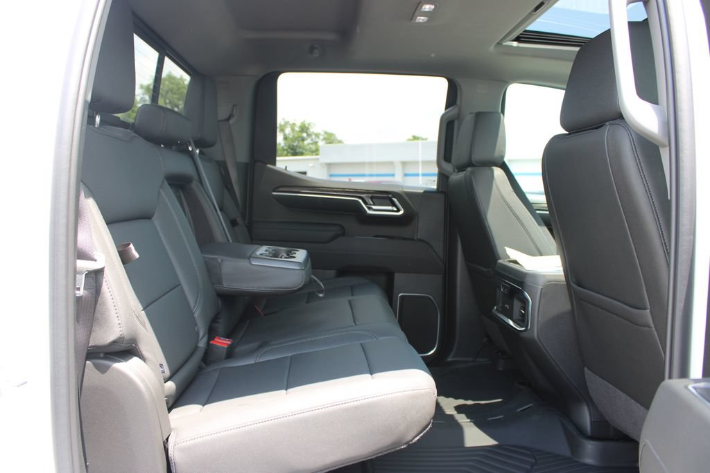 New 2026 Chevrolet Silverado 1500 LTZ w/ LTZ Premium Package AWD/4WD image 35